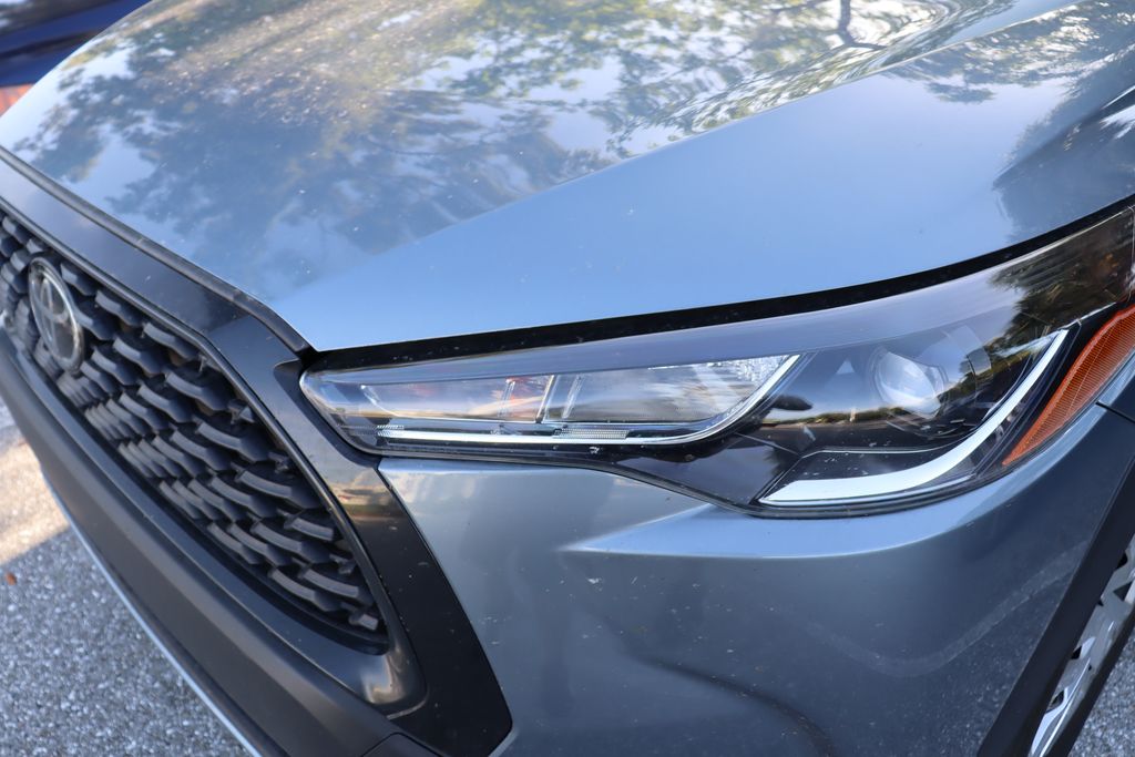 Thumbnail: 2024 Toyota Corolla Cross - 3