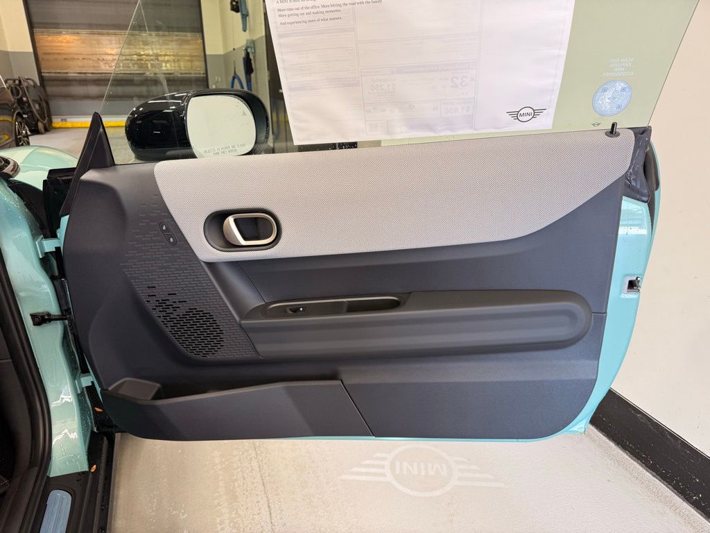 Thumbnail: 2026 MINI Cooper - 21