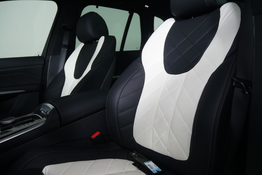 2024 BMW X5 sDrive40i 11
