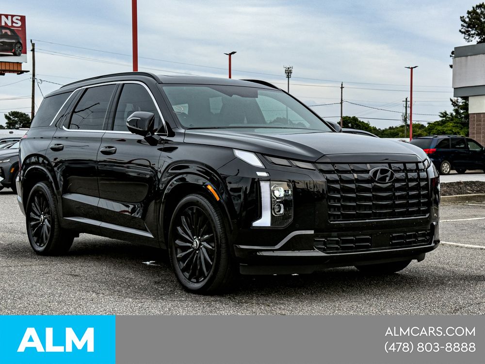 Used 2025 Black Hyundai Calligraphy Night Edition image 4