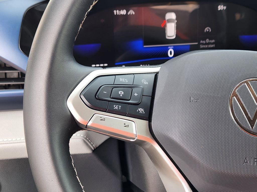 2024 Volkswagen Taos SE - Photo 9