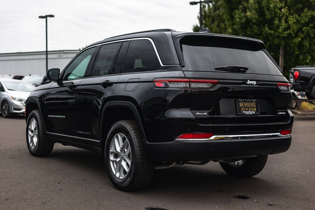 2025 Jeep Grand Cherokee Laredo X thumbnail 10