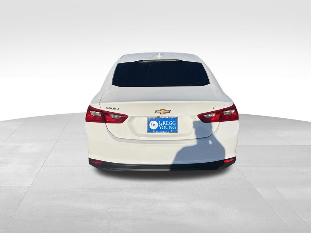 Used 2018 Chevrolet Malibu Sedan