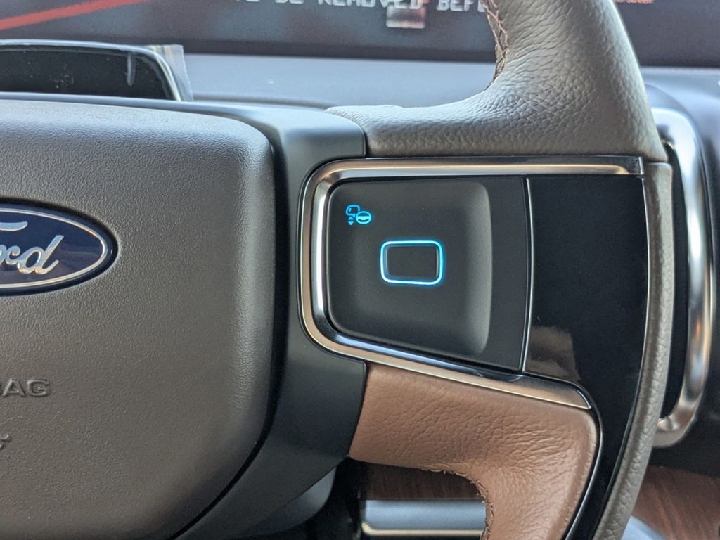 2025 Ford Expedition King Ranch