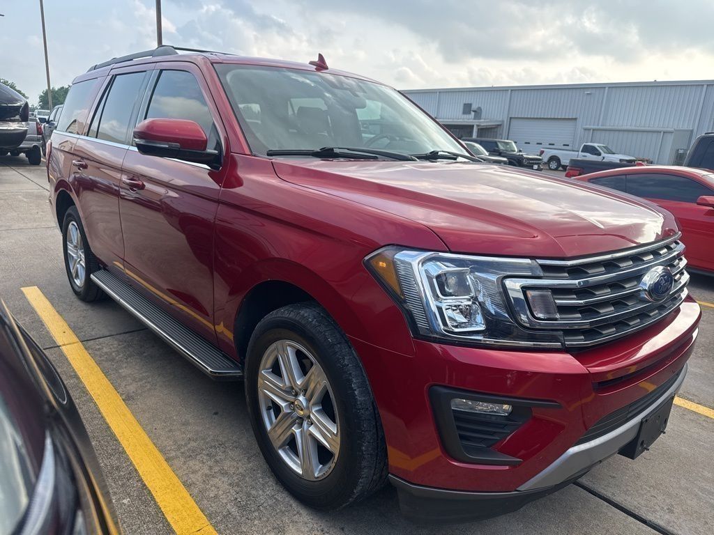 Rapid Red Metallic Tinted Clearcoat 2020 Ford Expedition XLT RWD SUV / Crossover 4X2 Automatic