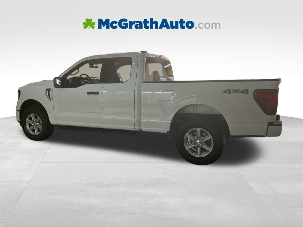 New 2026 White Ford XLT image 4