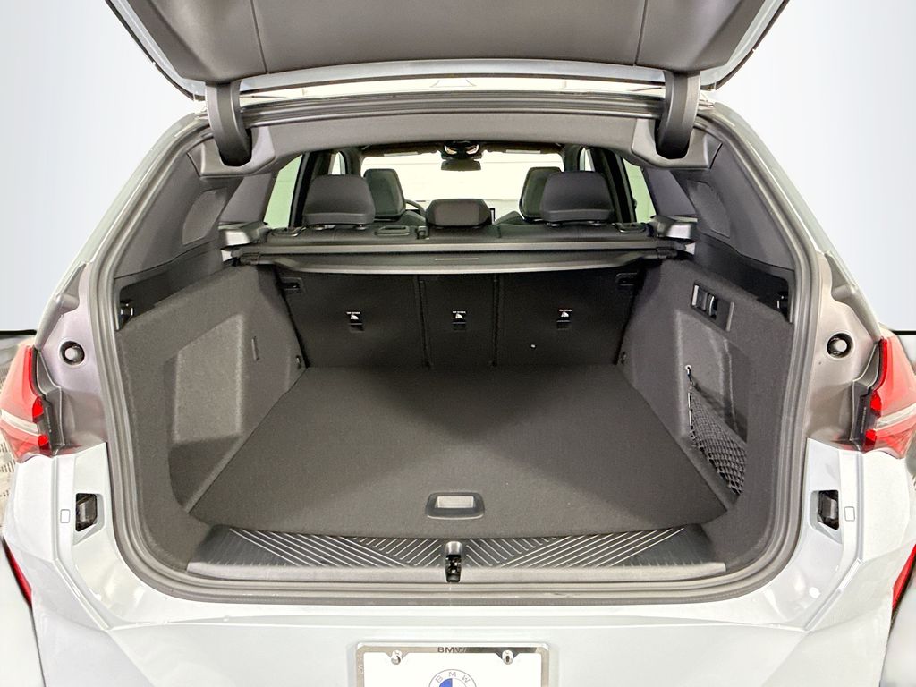 Thumbnail: 2026 BMW X3 - 27