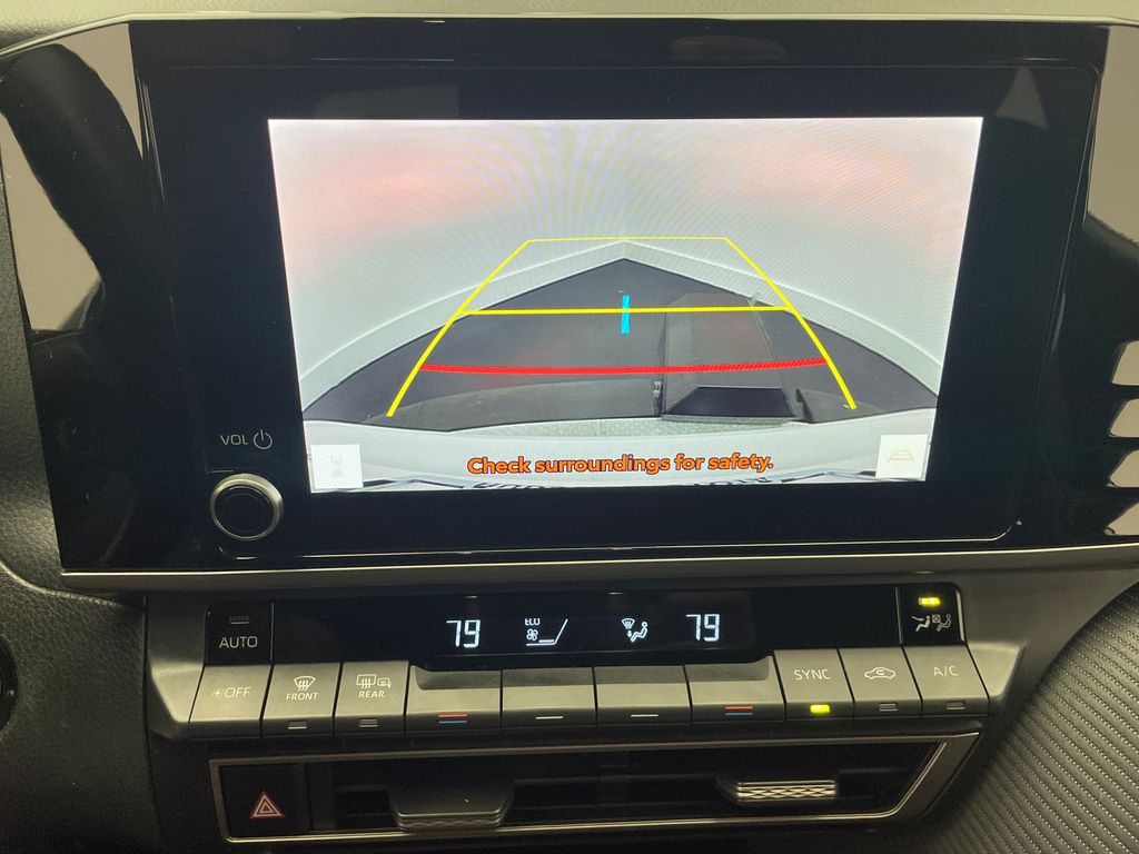 Thumbnail: 2025 Toyota Camry - 18