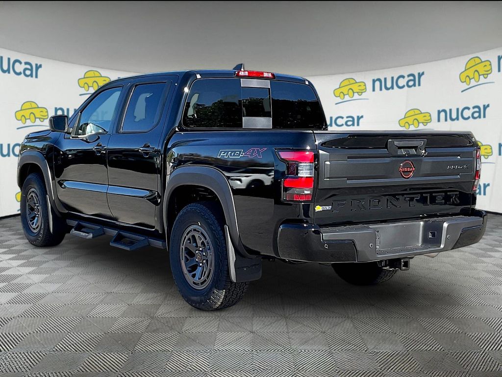 2026 Nissan Frontier — photo 4