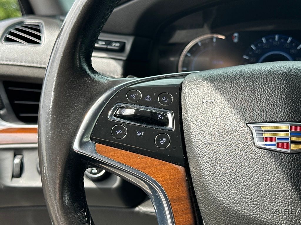 Photo 4 of 2020 Cadillac Escalade Luxury