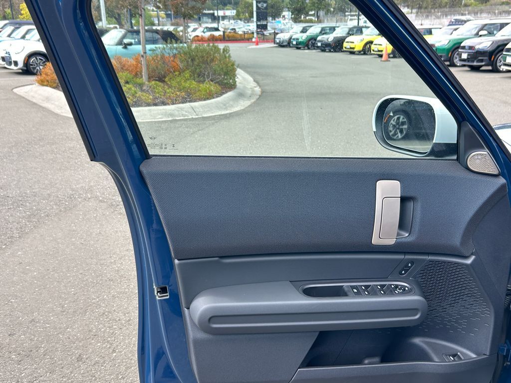 Thumbnail: 2026 MINI Cooper Countryman - 11