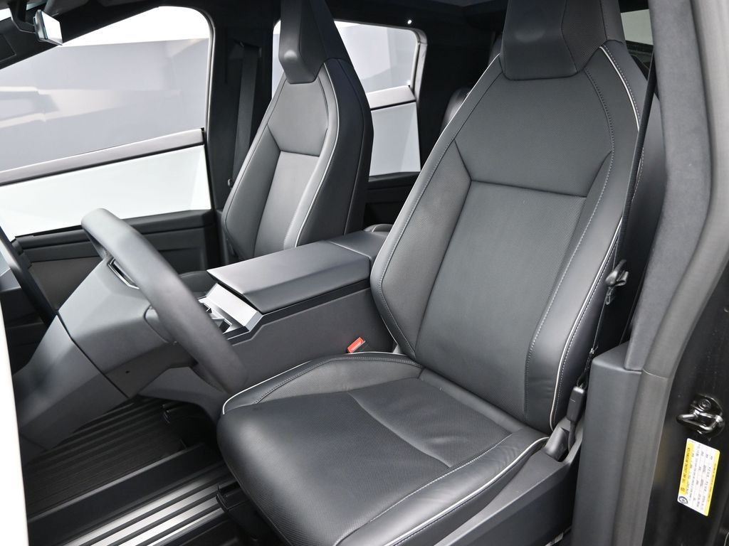 2024 Tesla Cybertruck All-Wheel Drive