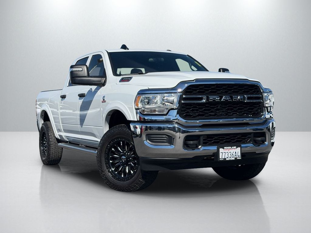 2024 RAM 3500 Tradesman Crew Cab 4WD