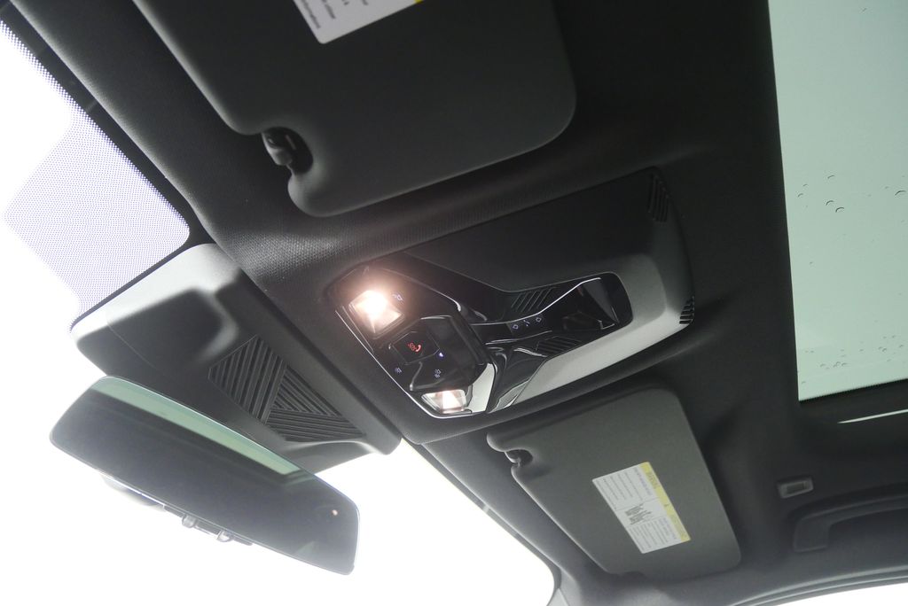 Thumbnail: 2025 BMW X1 - 24