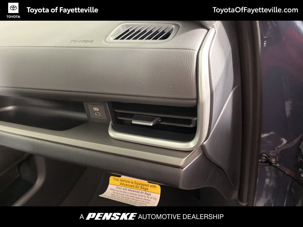 Thumbnail: 2026 Toyota Grand Highlander - 10