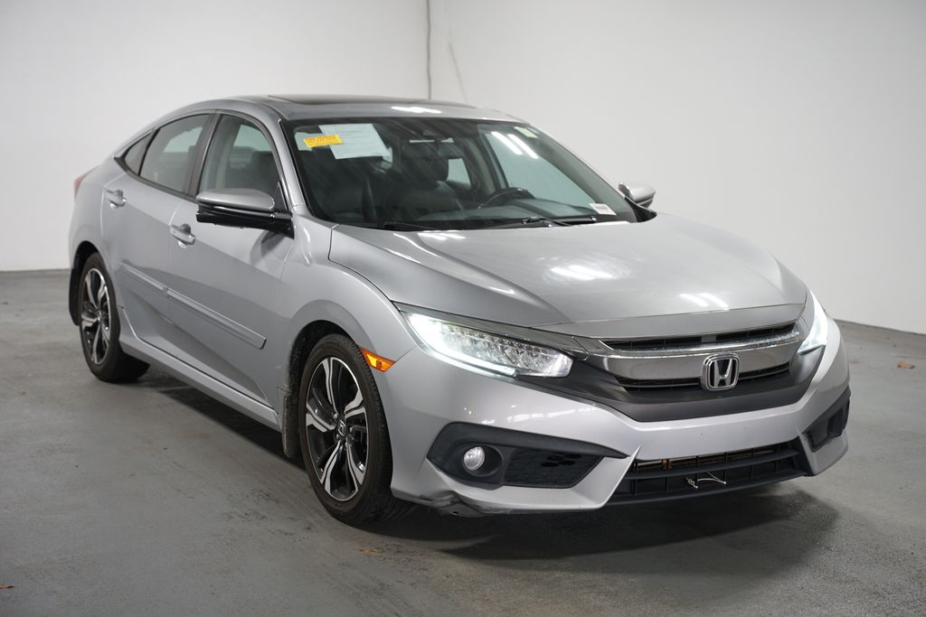 Thumbnail: 2017 Honda Civic - 3