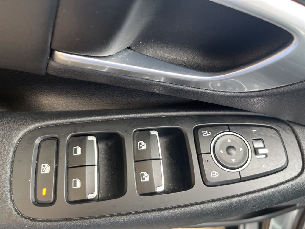 2020 Hyundai Sonata SEL 24