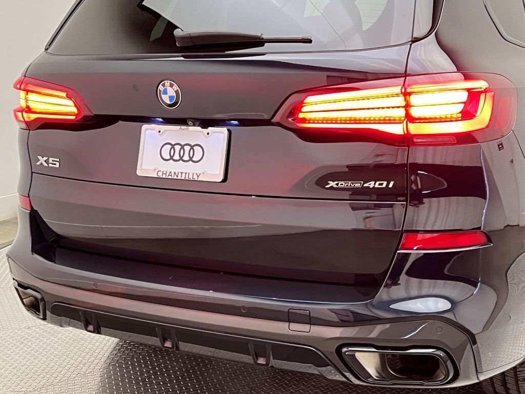 Thumbnail: 2023 BMW X5 - 7