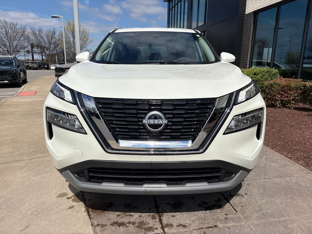 Used 2023 White Nissan SV image 9