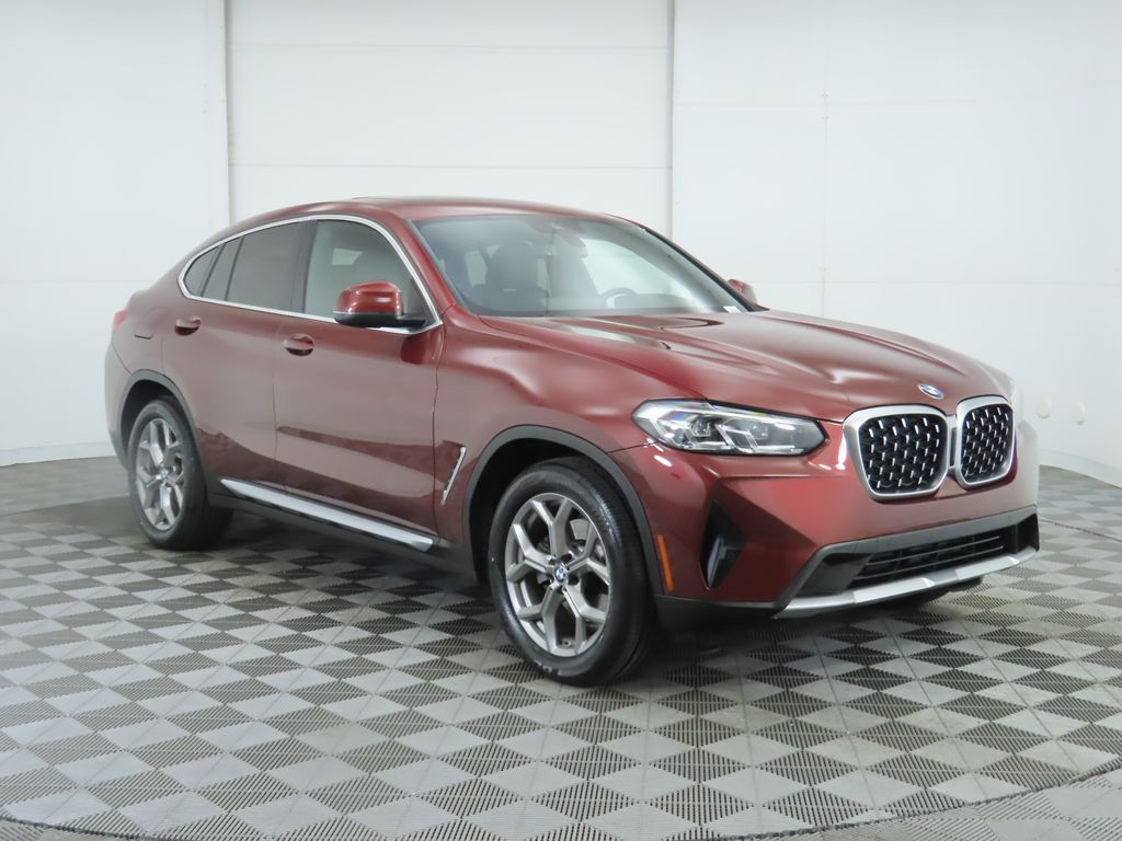Thumbnail: 2022 BMW X4 - 3