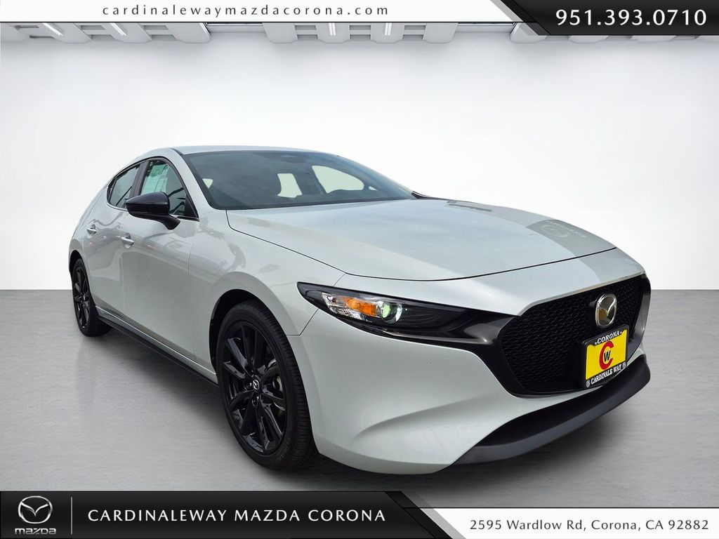 Ceramic White 2025 Mazda MAZDA3 2.5 S Select Sport Hatchback FWD Hatchback Front-Wheel Drive 6-Speed Automatic