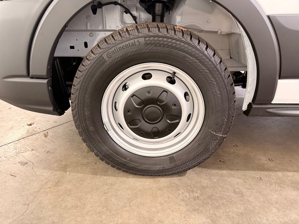 2025 Ford Transit-250 Base