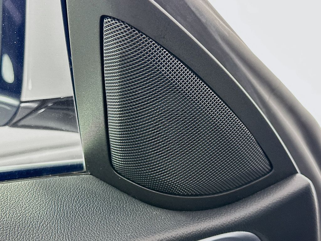 Thumbnail: 2023 BMW 4 Series - 19