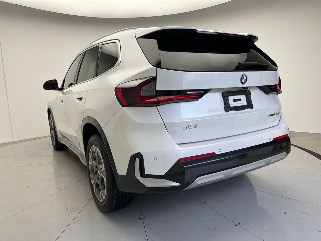 Thumbnail: 2023 BMW X1 - 4