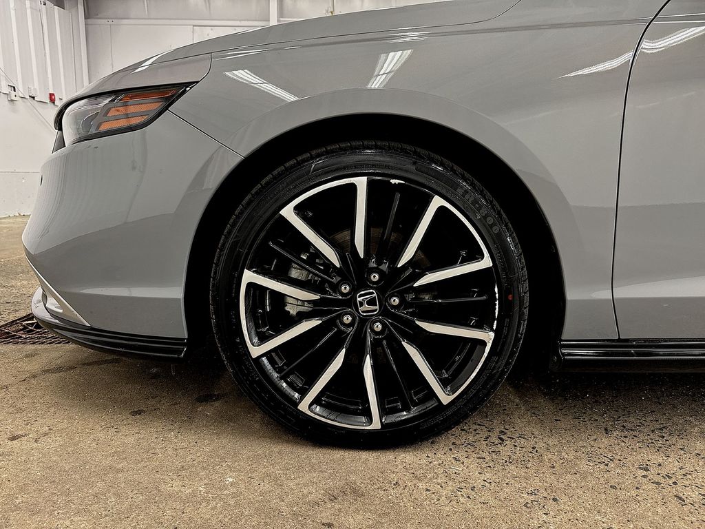 Used 2025 Honda Accord Hybrid Sedan