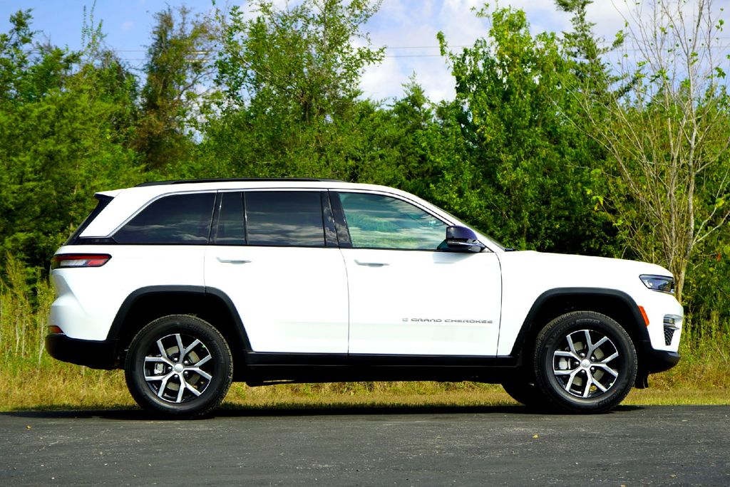 New Car 2025 Jeep Grand Cherokee  Limited For Sale Under $50,000 In Taylor, Texas