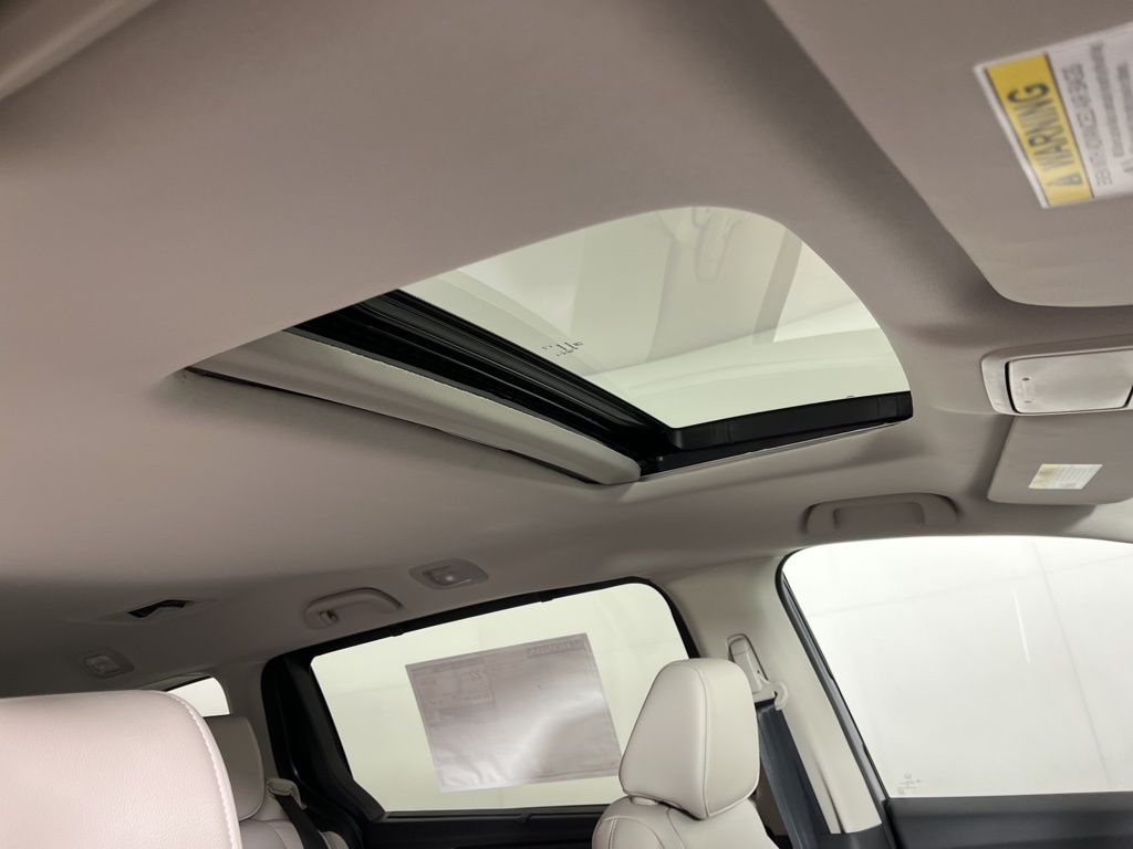 2025 Honda Odyssey EX-L 5