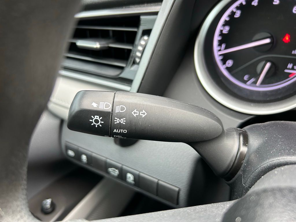 2023 Toyota Camry LE 22