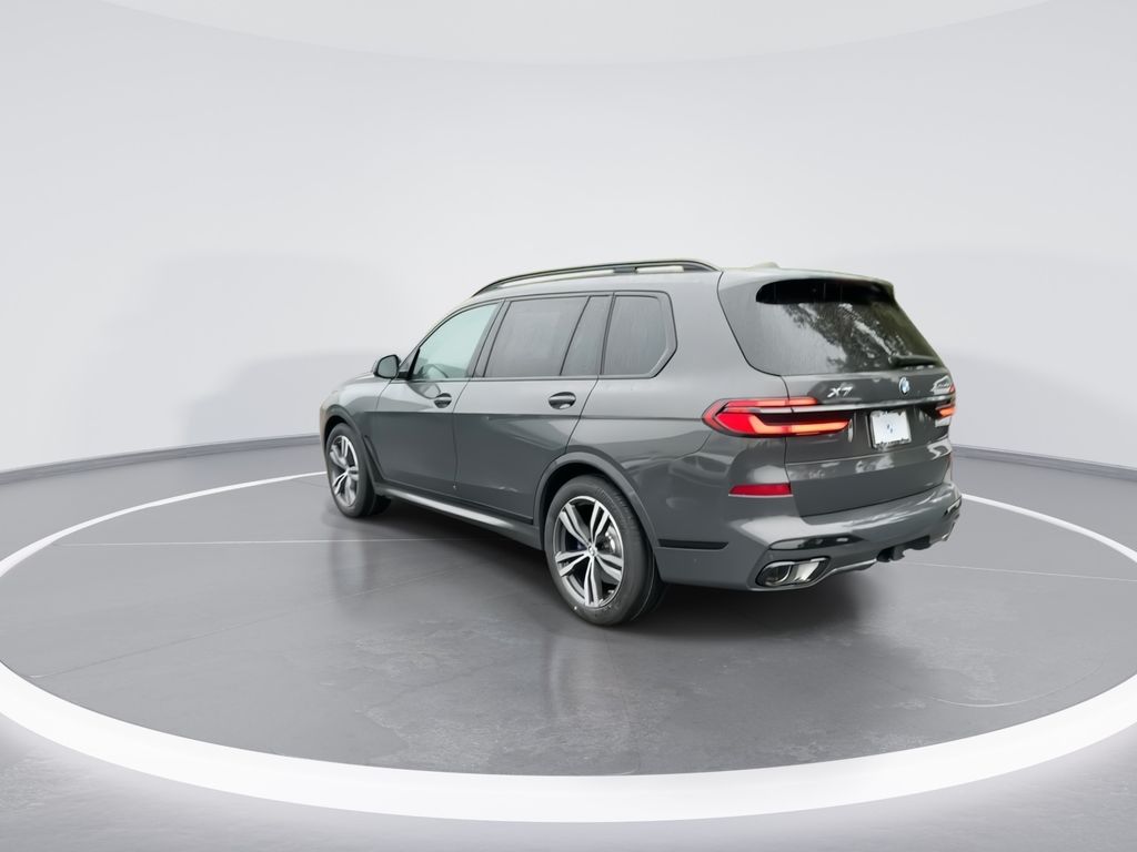 2025 BMW X7 xDrive40i 6