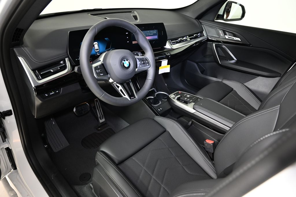 2025 BMW X1 xDrive28i 15