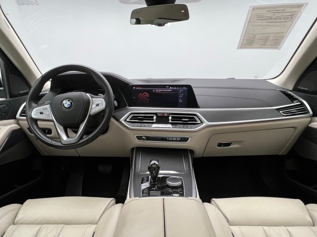 Thumbnail: 2020 BMW X7 - 11