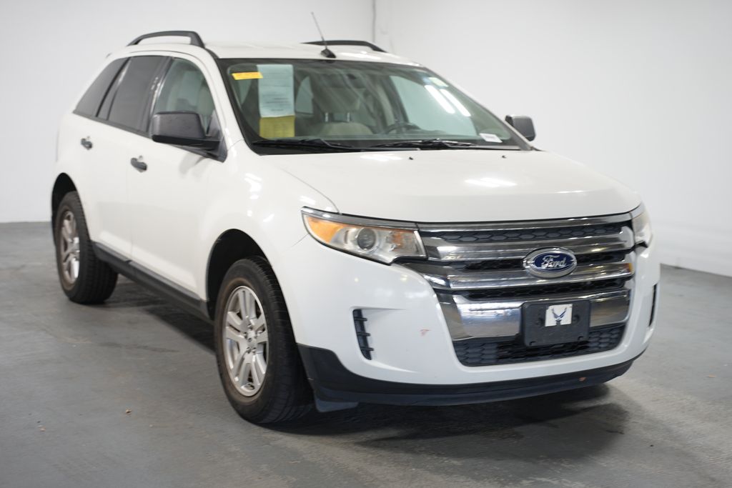 2011 Ford Edge SE 3