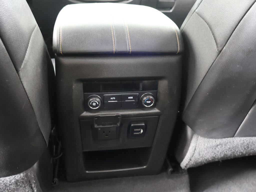 Used 2018 White Chevrolet 3LT image 55