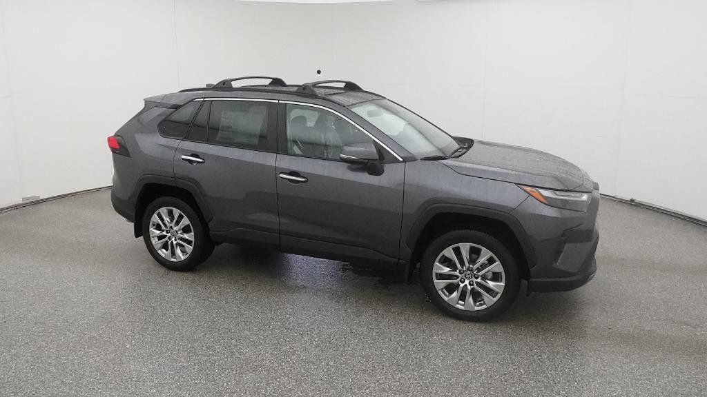 Thumbnail: 2025 Toyota RAV4 - 18