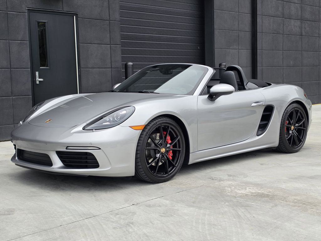 GT Silver Metallic 2024 Porsche 718 Boxster S RWD Convertible Rear-Wheel Drive 7-Speed Automatic