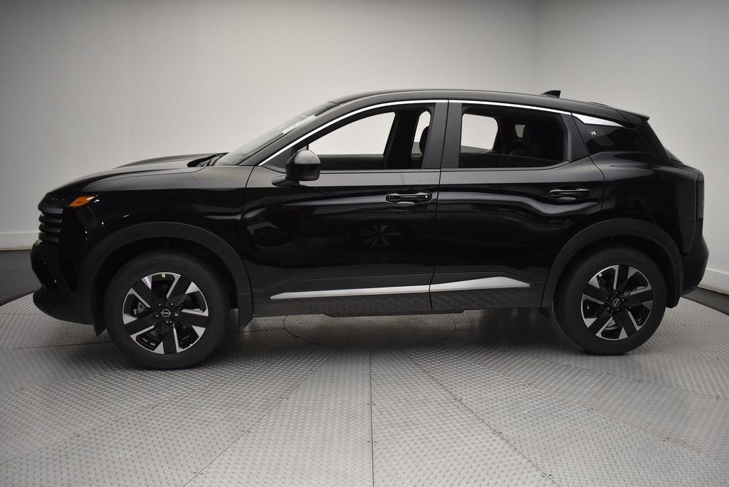 Thumbnail: 2025 Nissan Kicks - 8