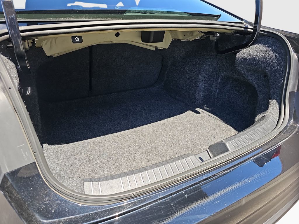 Used 2025 Volkswagen Jetta Sedan