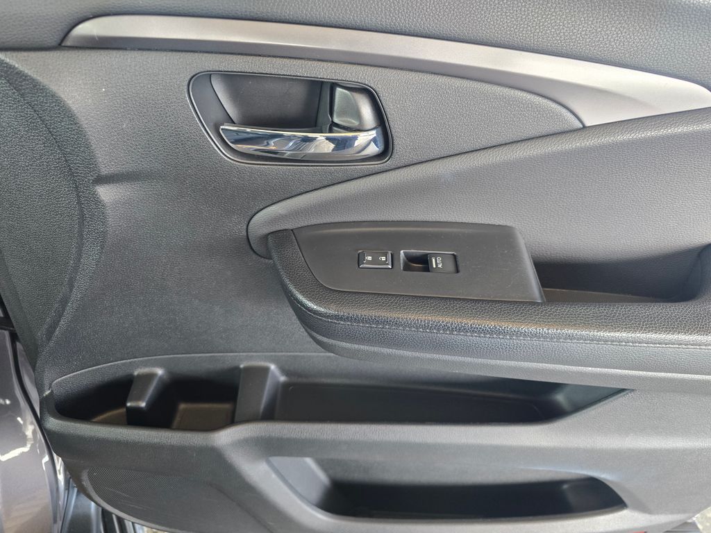 Thumbnail: 2016 Honda Pilot - 27