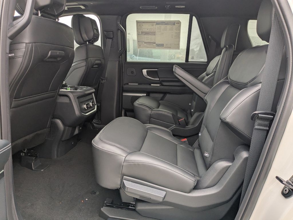 2026 Ford Expedition Max Platinum MAX