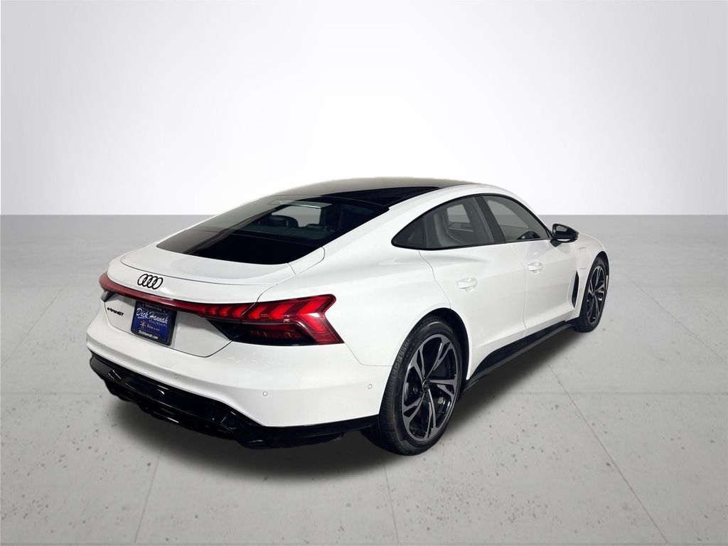 2023 Audi e-tron GT Prestige