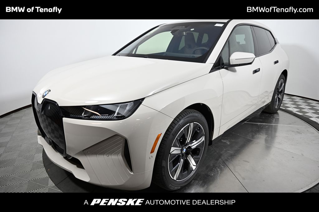 Thumbnail: 2026 BMW iX - 1