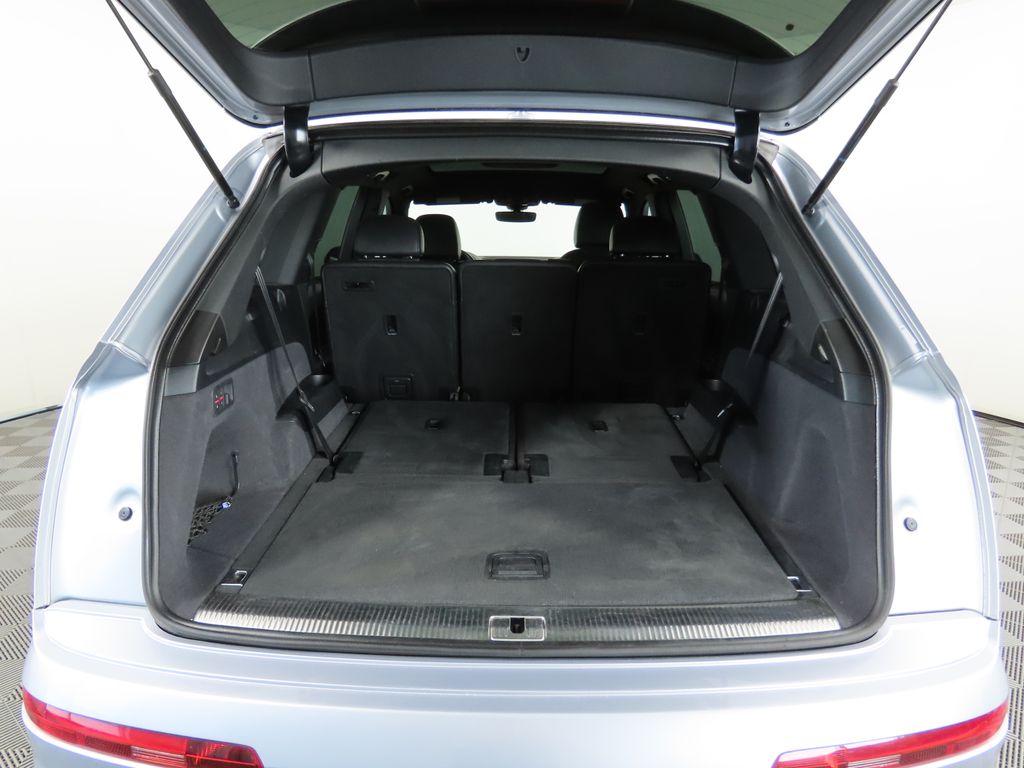 2019 Audi Q7 SE Premium Plus 30