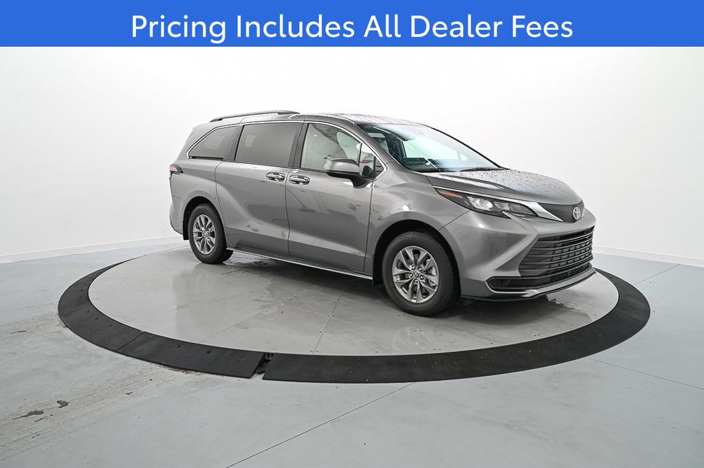New 2026 Toyota Sienna Van