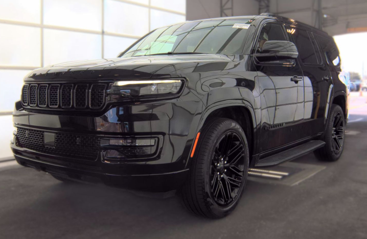 Diamond Black 2025 Jeep Wagoneer SUV / Crossover Four-Wheel Drive 8-Speed Automatic