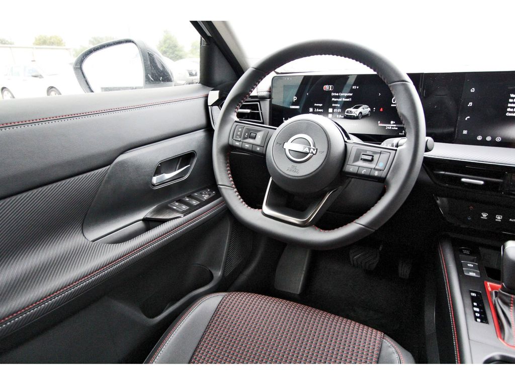 2026 Nissan Kicks SR - 7