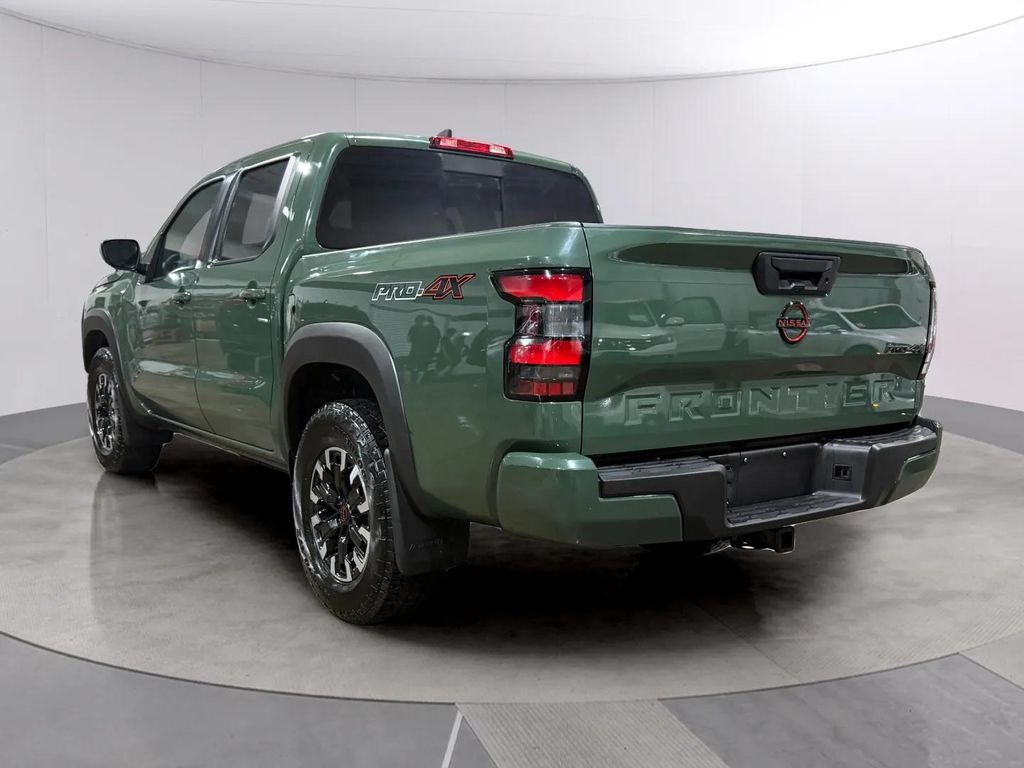 Certified Used 2024 Tactical Green Metallic Nissan PRO-4X image 5